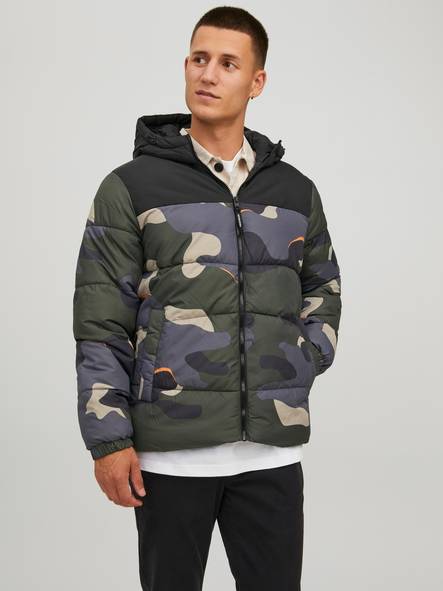 Jack&Jones Jacke Chili Puffer, schwarz/ Camo - Herrenjacken - 132400 - 1