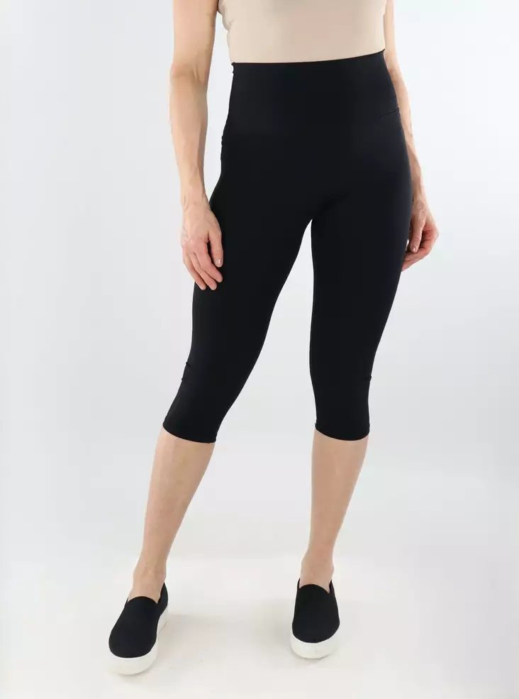 Only Play Capri-lange Trainingshose ONPJAM-3-SANA XHW schwarz - Damen Sportshorts - 138350 - 1