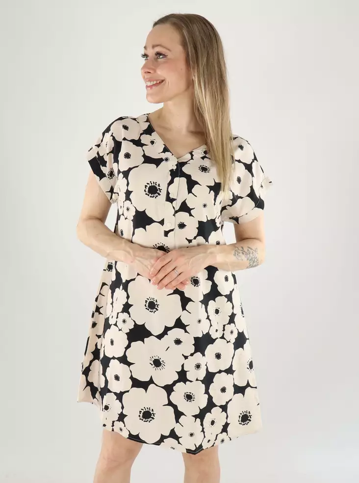 JDY Kleid schwarz/24-03-26w - Kleider und Tuniken - 141161 - 1