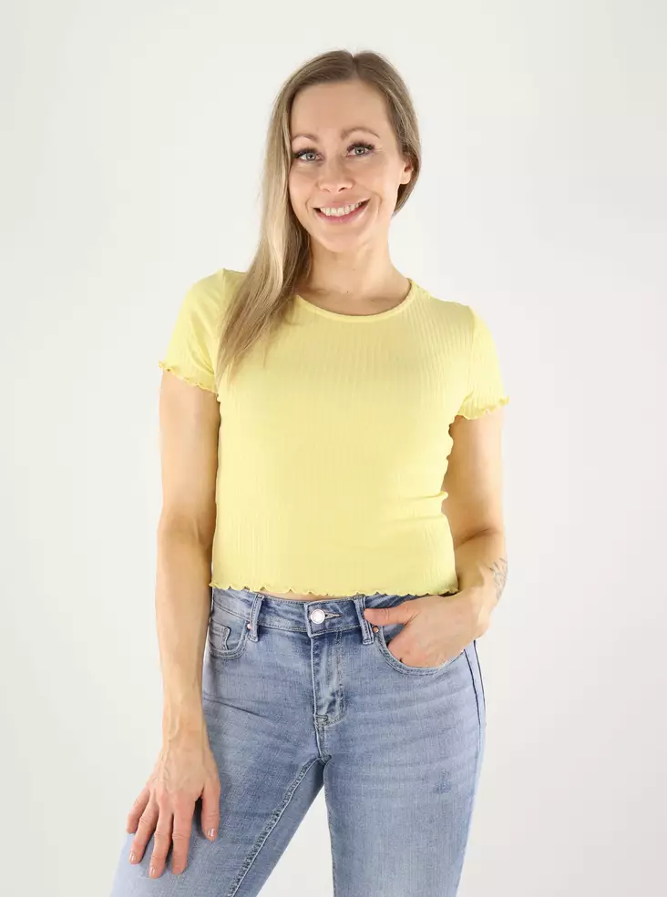 Only geripptes T-Shirt kurz in gedämpftem Zitrongelb - Damen T-Shirts - 140782 - 1