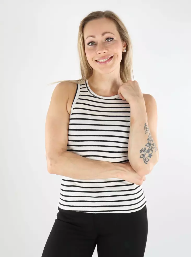 Pieces Rippshirt Ruka Boxer Tank Wolkentänzerin/neues Schwarz - Damen Tops - 138344 - 1