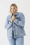 Only Carmakoma Damen Plus Size Denimjacke Ocean Oversize hellblau Denim - Damen Jeansjacken - 138018 - 1