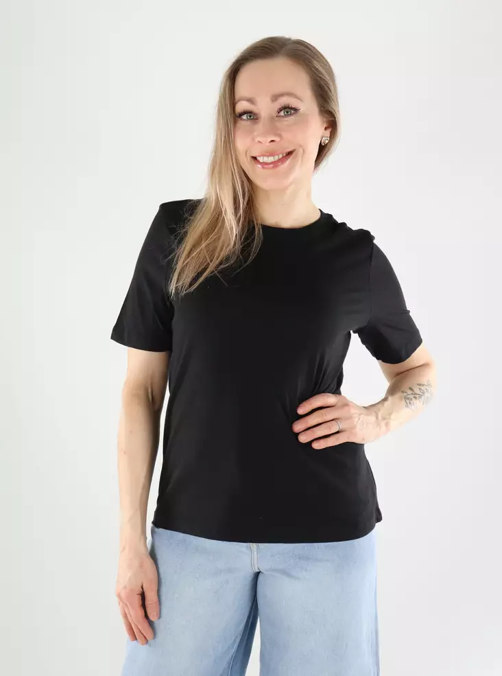 Nur aus biologischer Baumwolle T-Shirt ONLHAPPY Rundhals schwarz - Damen T-Shirts - 140828 - 1